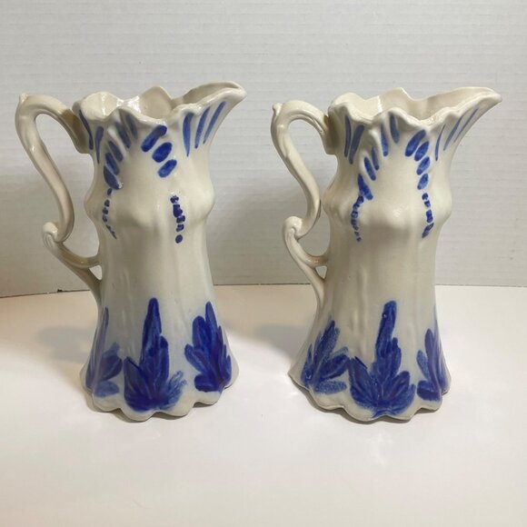 Vintage Blue & White Ceramic Pitchers With Scalloped Edges & Floral Design - Set - Picture 2 of 11